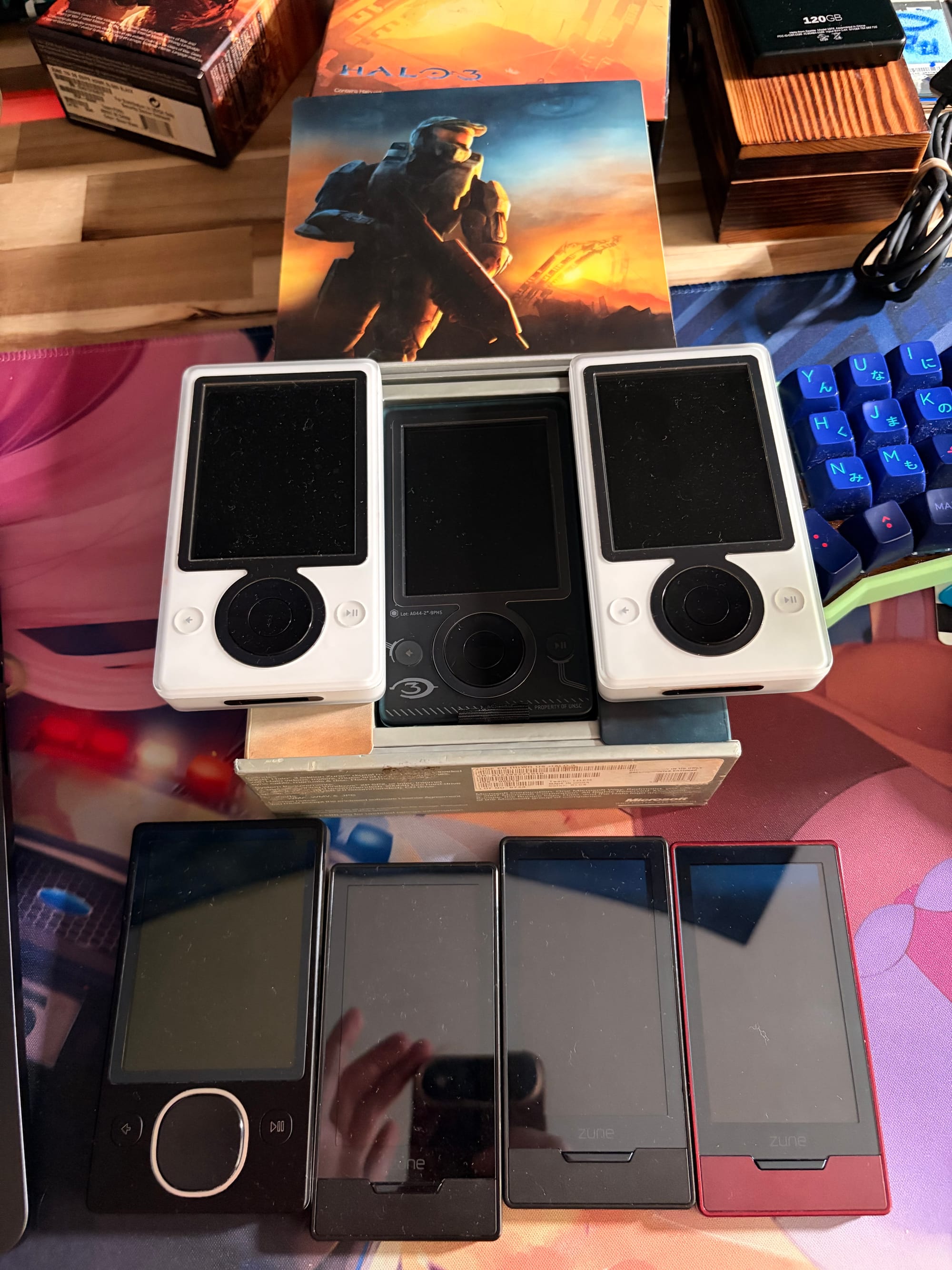 Zunes are still Awesome! Breaking Into the Zune: The Complete Guide to Reverse-Engineering Microsoft's Dead MP3 Player